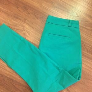 Sloan 0 emwrald green ankle pants